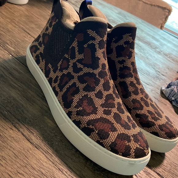 Rothy's Shoes Like New Rothys Cheetah High Top Sneakers Poshmark